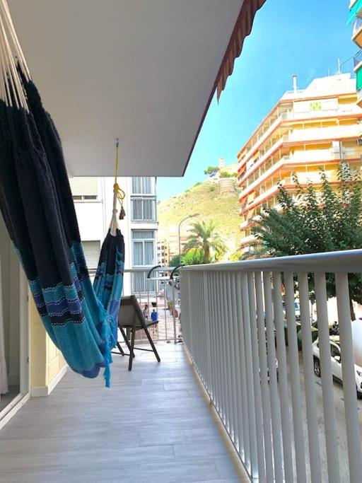 New Stylish Beach Front Apartment كولرا المظهر الخارجي الصورة